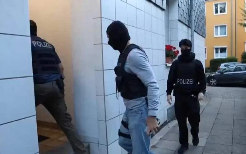 Uhapšen 27 Godišnjak Iz BiH Zbog Sumnje Na Finansiranje Terorizma