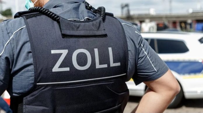 Zoll Njemacka