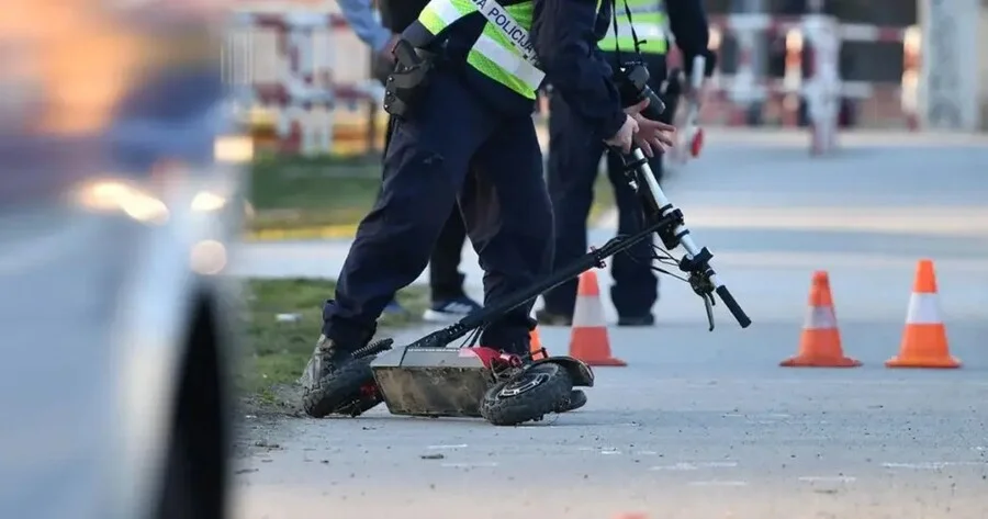 Dječak sa 2 promila alkohola u krvi romobilom se zabio u most