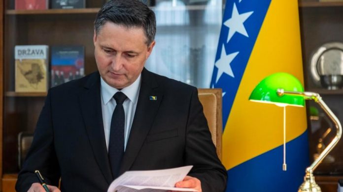 Denis Bećirović