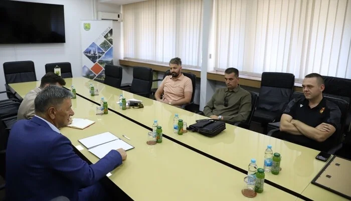 Gradonačelnik Kasumović primio predstavnike NK Čelik (FOTO)