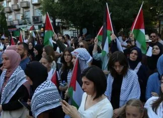 Na protestu u Prištini osuđeno nasilje i teror nad palestinskim narodom
