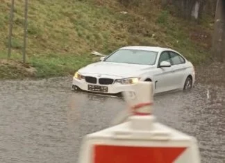 Zbog kiše problemi na ulazu u Mostar, u dijelu Sarajeva obustavljen saobraćaj Sjeverni Ulaz U Mostar Webp 1024
