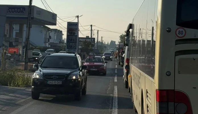 Saobraćajna nezgoda u Novoj Biloj, saobraća se jednom trakom