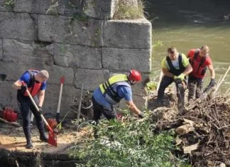 U Zenici realizovana druga faza projekta “Za čisto korito rijeke Bosne” (FOTO) Čišćenje Korita Rijeke Bosne