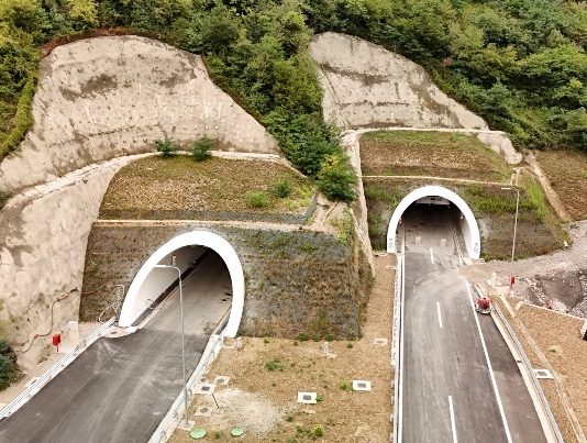 Tunel Ponirak Vraca