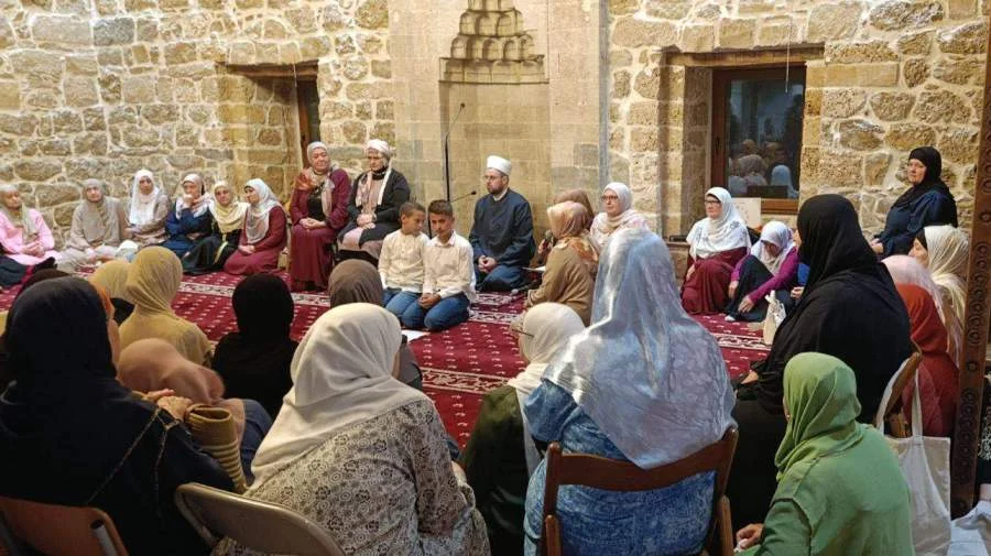 Želja Za Resulom U Sejmenskoj Džamiji U Zenici