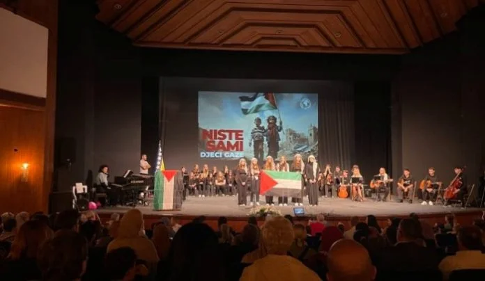 Zenica Niste Sami Djecija Nedjel