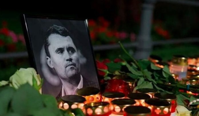 Ljudi Sirom Sad A Ostaju Bez Pos Ljudi Sirom Sad A Ostaju Bez Pos