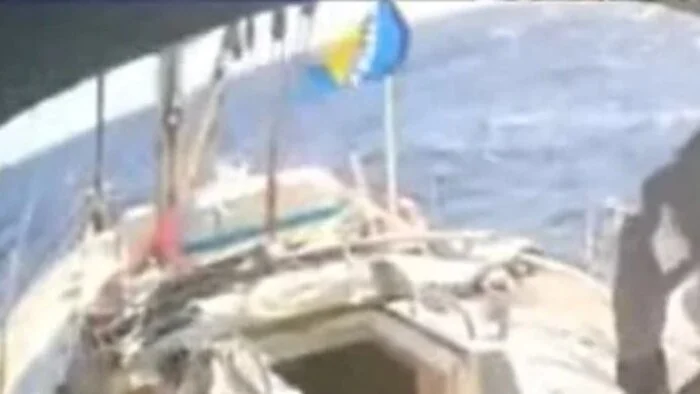 Zastava BiH vijori se na flotili koja ide prema Gazi (VIDEO)