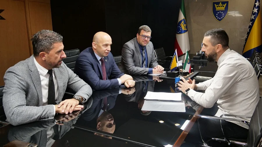 1.5 Mil KM Za Sanaciju Cesta ZDK