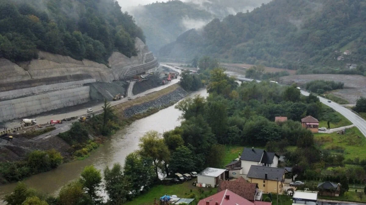 Koliko je realno da se od novembra vozimo novim kilometrima autoputa od Zenice prema sjeveru?