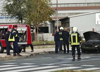 Samozapaljenje automobila na GGM-u u Zenici, nema povrijeđenih Požar Na Automobilu