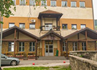 Veče sevdaha i tradicije u Zenici: Promocija zbirke najboljih sevdalinki sa trećeg konkursa “Vuka Šeherović” Staro Pozorište Zenica