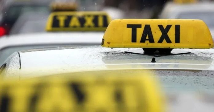 Taxi