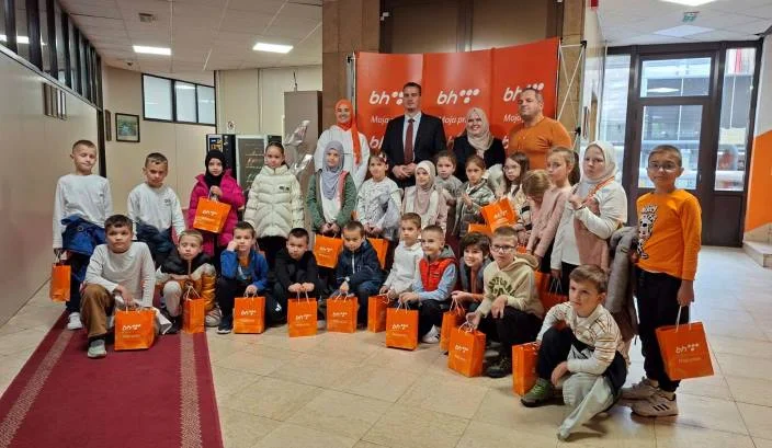 Zajednička Fotografija Sa Direktorom