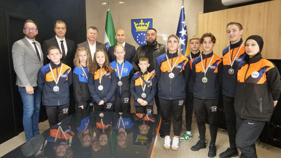 Premijer Pivić upriličio prijem za članove TKD kluba “Bosna-Rudar” iz Visokog