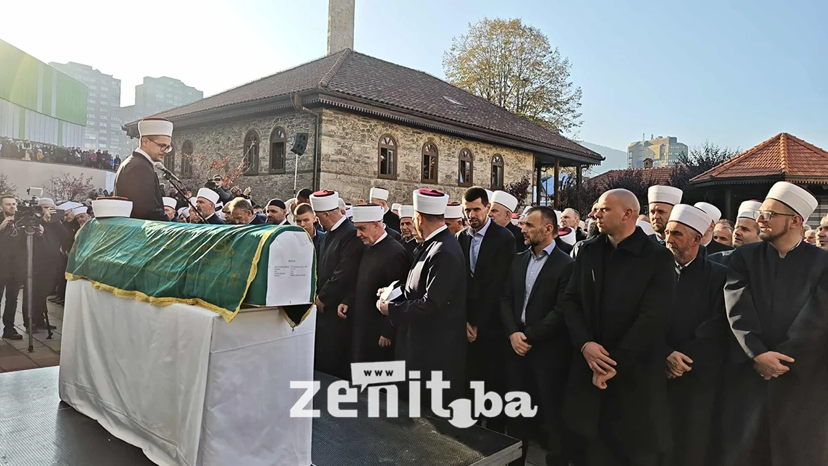Klanjana dženaza i obavljen ukop hafiza prof. dr. Halila ef. Mehtića (FOTO)