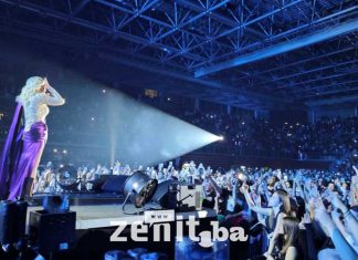 Lepa Brena održala koncert za pamćenje u Zenici, posvetila ga Halidu Bešliću (FOTO) Lepa Brena U Zenici