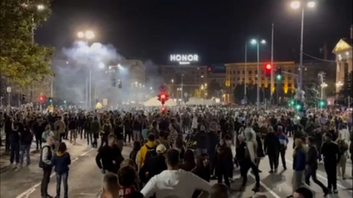 Protesti Srbija Beograd