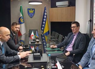 Zatvoreni Bazen Industrijska