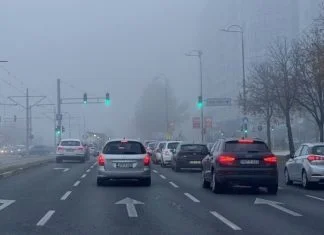 Saobraćaj, Vozila, Kolona, Magla