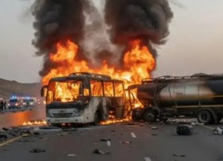 U autobusu izgorilo 45 vjernika koji su otišli obaviti umru, putovali su iz Meke u Medinu Saudijska Arabija 1024x538