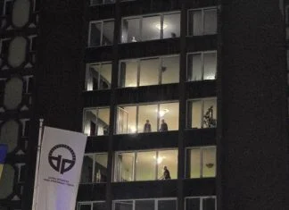 U Tuzli proglašena četverodnevna žalost zbog tragedije u Domu penzionera Tuzla Penzinerski Dom 061125 176