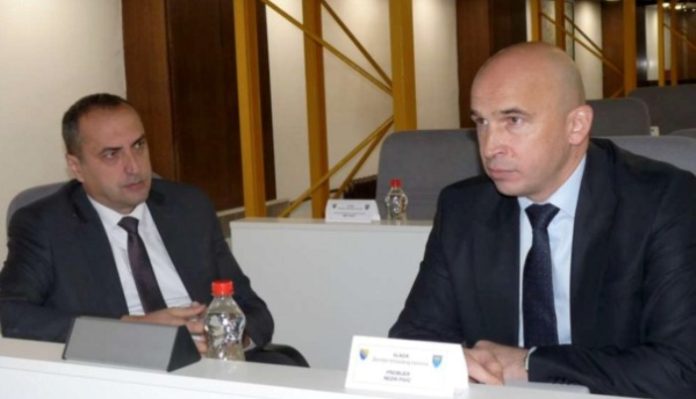 Uvecana Naknada Za Minuli Rad U