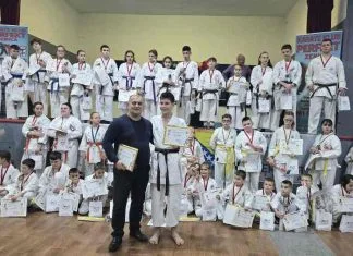 Uspješno klupsko polaganje pojaseva u Karate klubu Perfekt Zenica (FOTO)