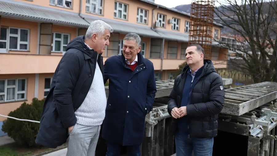 Gradonačelnik Kasumović i prof. dr. Kacila obišli gradilište Klinike za srce u Zenici