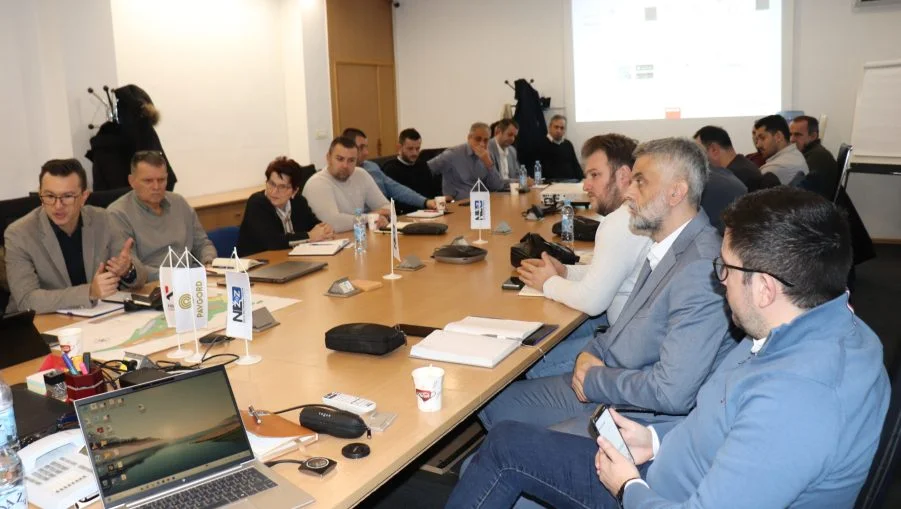 Privrednici i akademska zajednica za ponovno pokretanje Kovačnice u Zenici (FOTO)