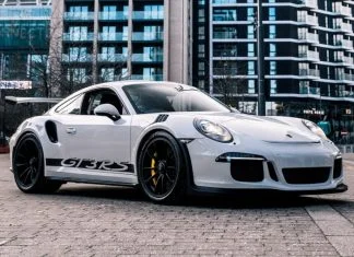 Najskuplji automobil u BiH ove godine plaćen 436 hiljada KM Porsche 911 GT3 RS