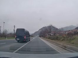 Preticanje Na Punoj Liniji M 17 Zenica