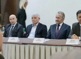 Izetbegović u Zenici: Rezultat Trojkine vlasti je stagnacija, trebaju nam reforme SDA Zenica