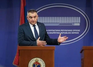 Savo Minić najavio da će minimalna plata u RS-u 2026. godine biti od 1.000 do 1.450 KM Savo Minić
