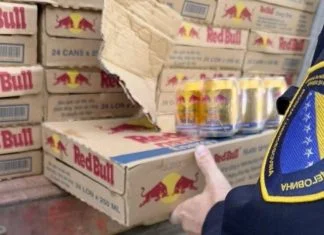 UIO spriječila uvoz 69.600 lažnih limenki Red Bulla vrijednih 174.000 KM Red Bull Uio 1024x538