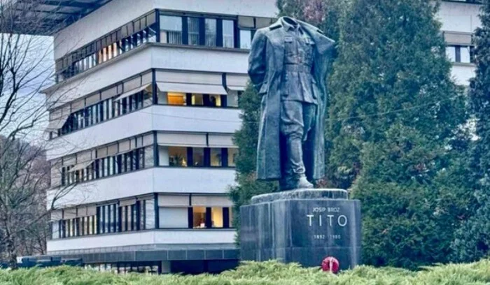 Statui Tita odrezana glava u Sloveniji, nađena u autu hrvatskih tablica