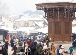 U novembru u Federaciji BiH manje turista nego lani, bilo ih blizu 85.000 Turisti, Sarajevo