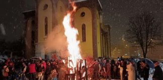 Badnjak Povodom Pravoslavnog Boz