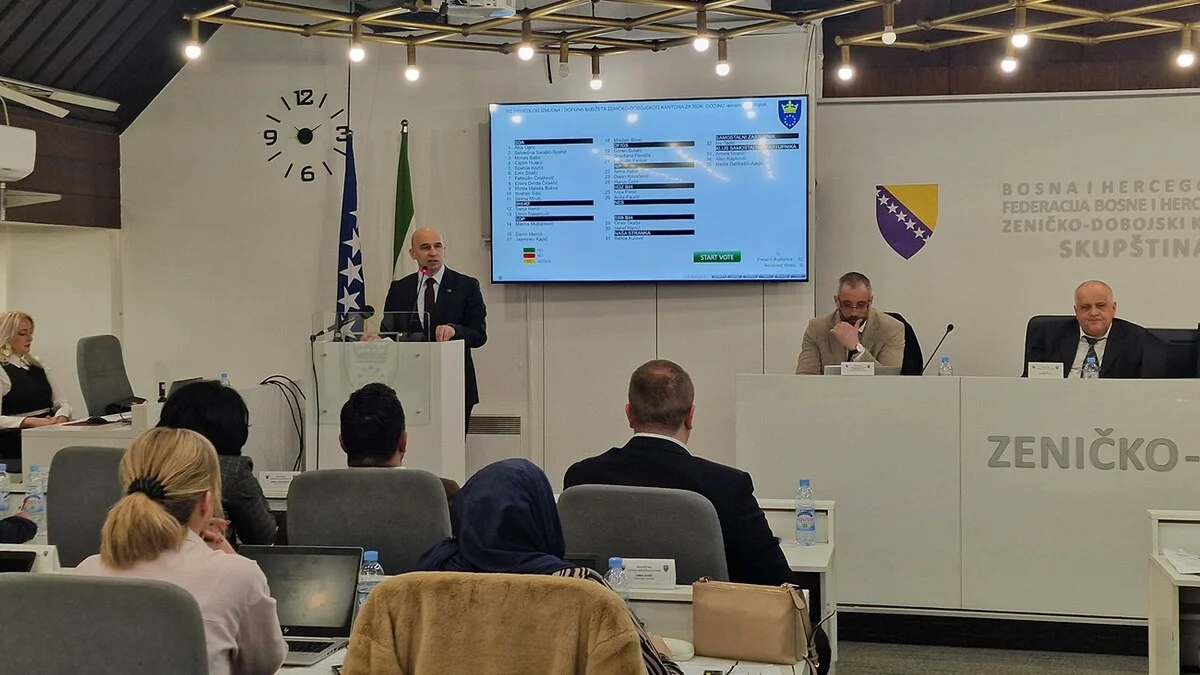 Skupština ZDK prihvatila izvještaje bolnice, Instituta i Ureda za pritužbe javnosti