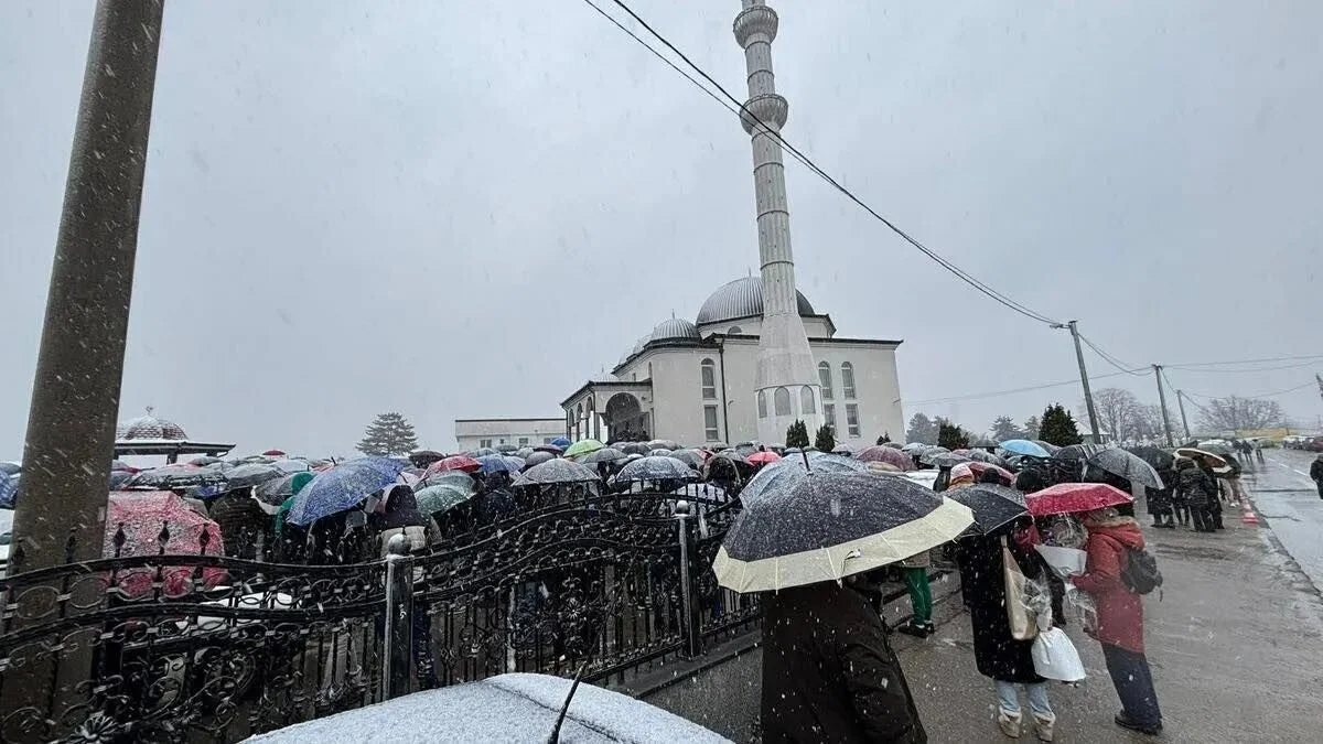 Brčko: Klanjana dženaza i obavljen ukop tragično stradalog Erdoana Morankića