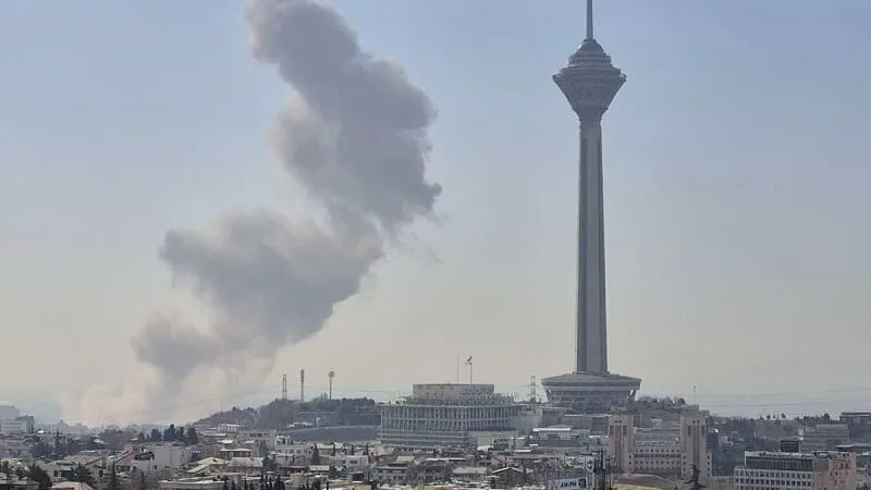 Izrael napao Iran: U Teheranu odjekuju eksplozije