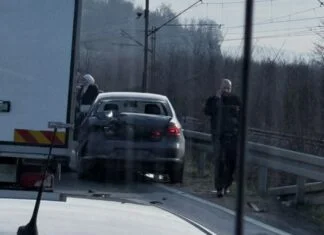 Tri vozila učestvovala u saobraćajnoj nezgodi na magistralnoj cesti Nemila–Žepče
