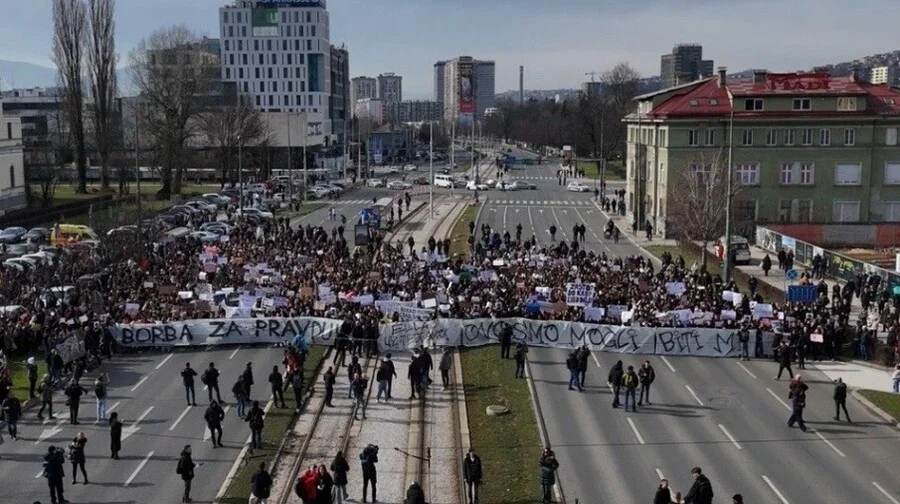 Borba za istinu ne prestaje: Najavljeni novi protesti u Sarajevu