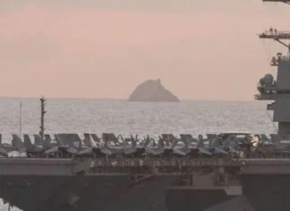 Najveći nosač aviona na svijetu stigao nadomak Bliskog istoka