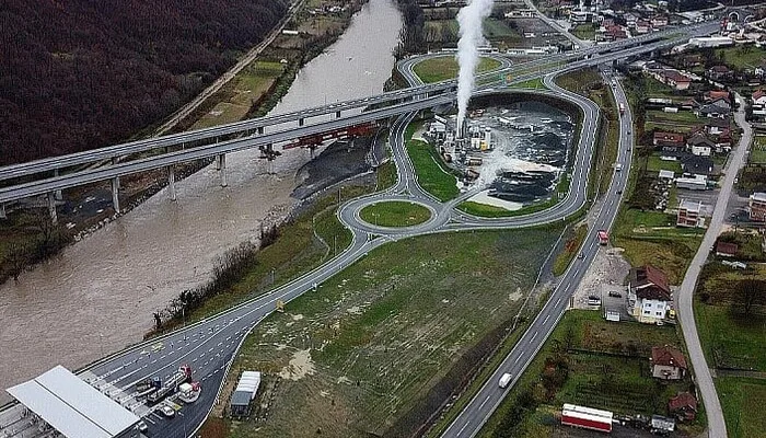 Prijeti obustava radova na autoputu u BiH, izvođači se žale da im investitor ne uplaćuje novac