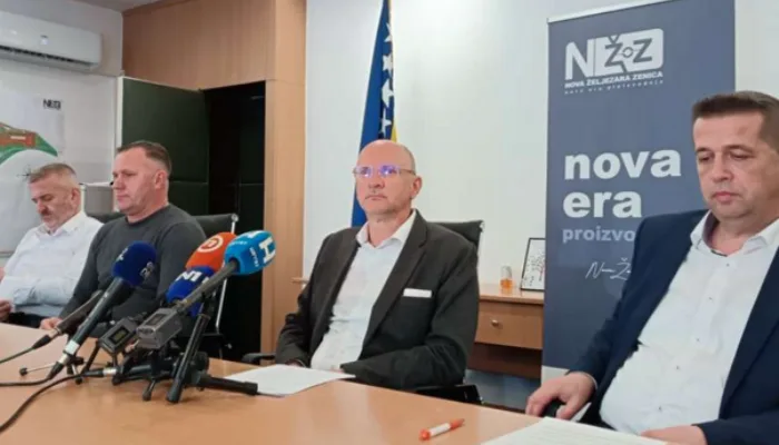 Radnici Nove Željezare Zenica dolaze na mirno okupljanje u Sarajevo