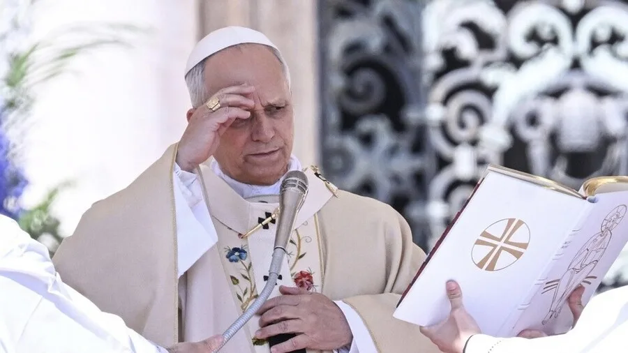 Vatikan odgovorio Trumpu: Papa govori drugim jezikom, nije sveden na gramatiku sile