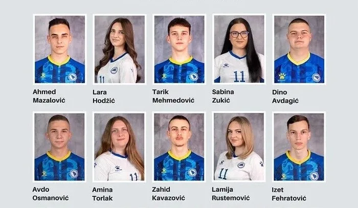 Učenici se umjesto u maturskim odijelima fotografisali u dresovima Zmajeva